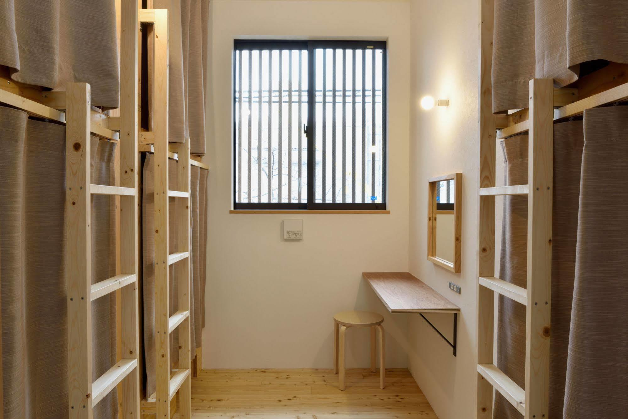 Hostel Mitsuwaya Osaka Exterior photo